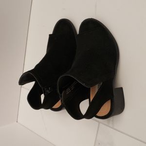 Girls Steve Madden booties size 13